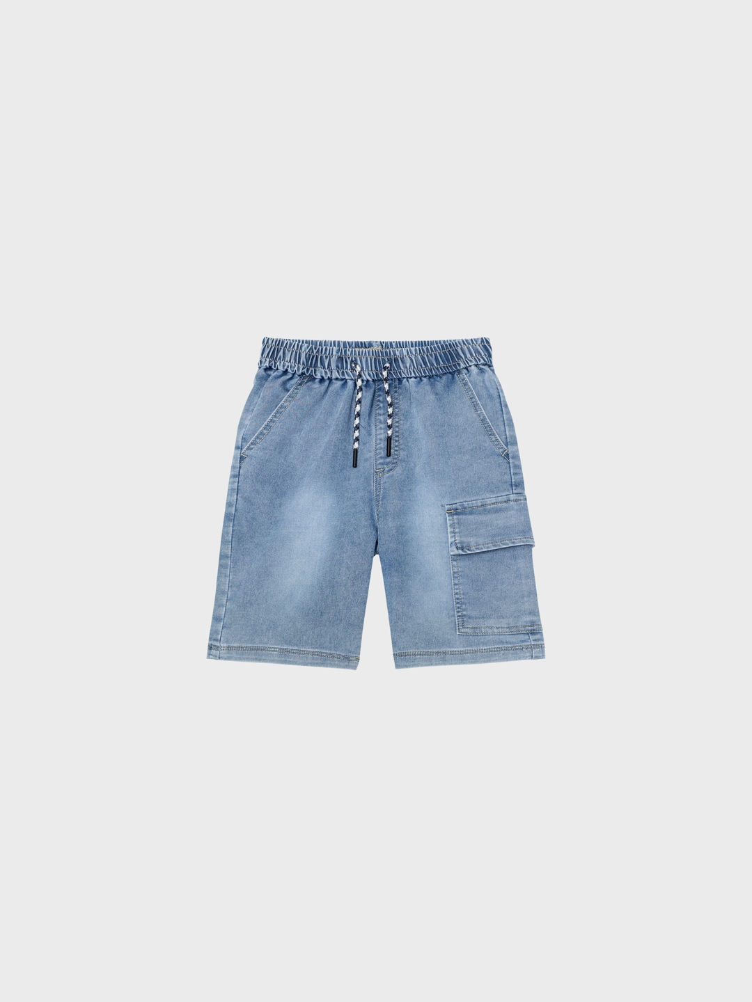 Pantalón corto vaquero claro
